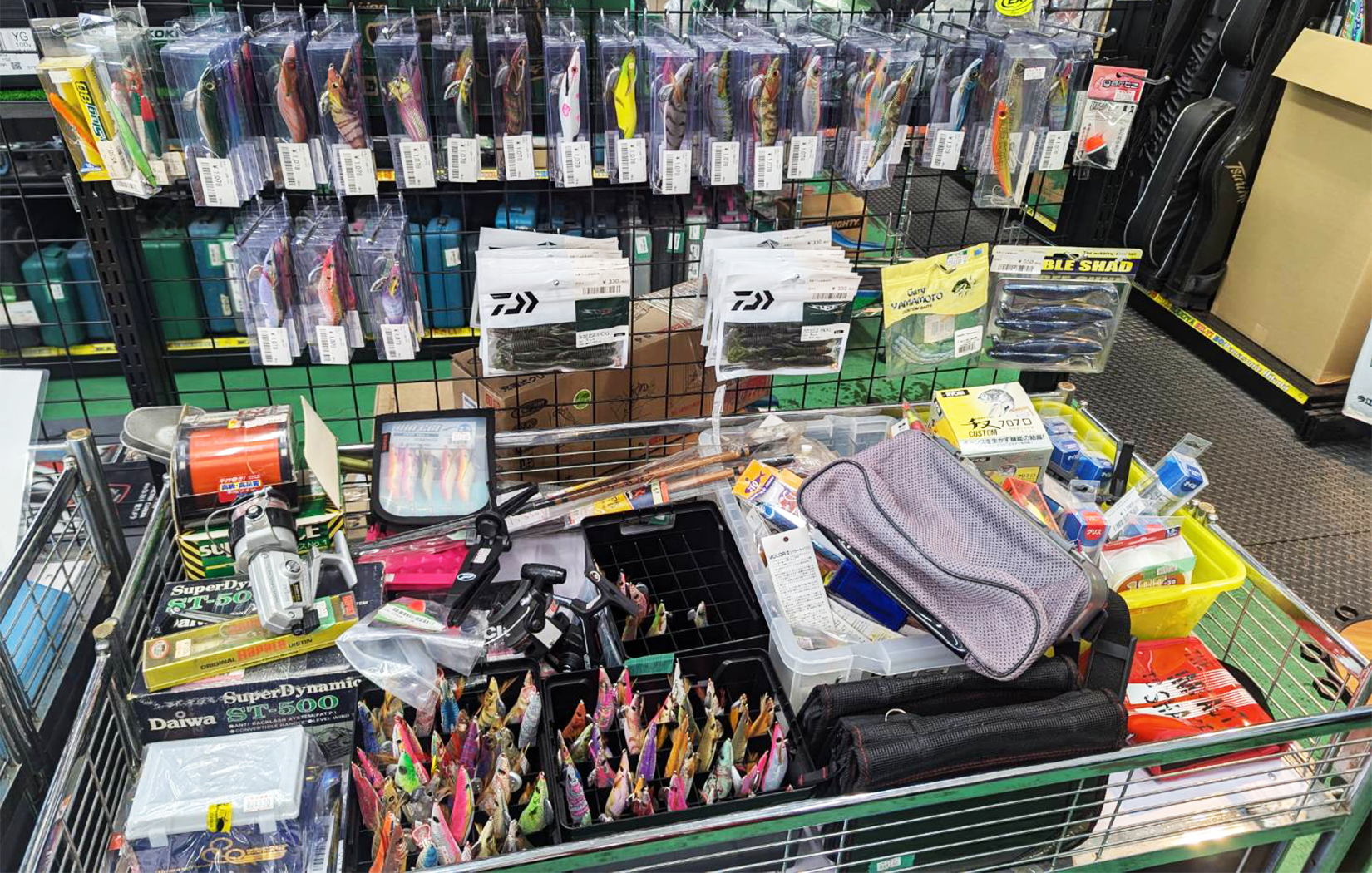 様々な釣具をお取扱いしています
