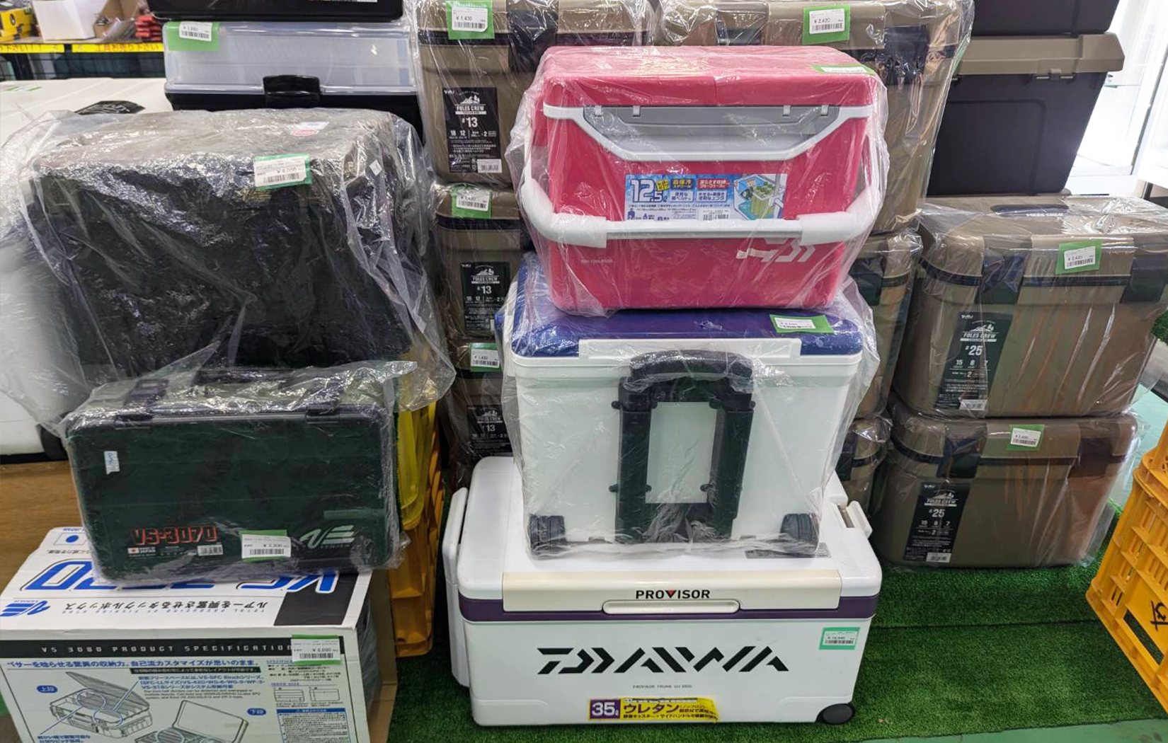 店内クーラーボックスなど